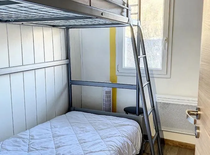 Magnifique Vue Sur Les Montagnes Au Coeur De Luchon 6-8 Pers Apartment *