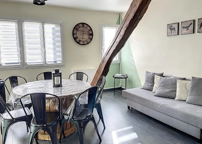 Magnifique Vue Sur Les Montagnes Au Coeur De Luchon 6-8 Pers Apartment