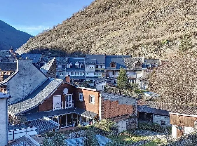 Magnifique Vue Sur Les Montagnes Au Coeur De Luchon 6-8 Pers