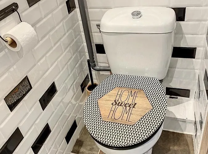 Magnifique Vue Sur Les Montagnes Au Coeur De Luchon 6-8 Pers Bagnères-de-Luchon